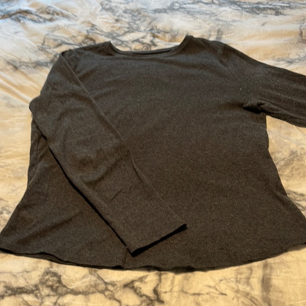 Ann Taylor cotton medium heather grey top.